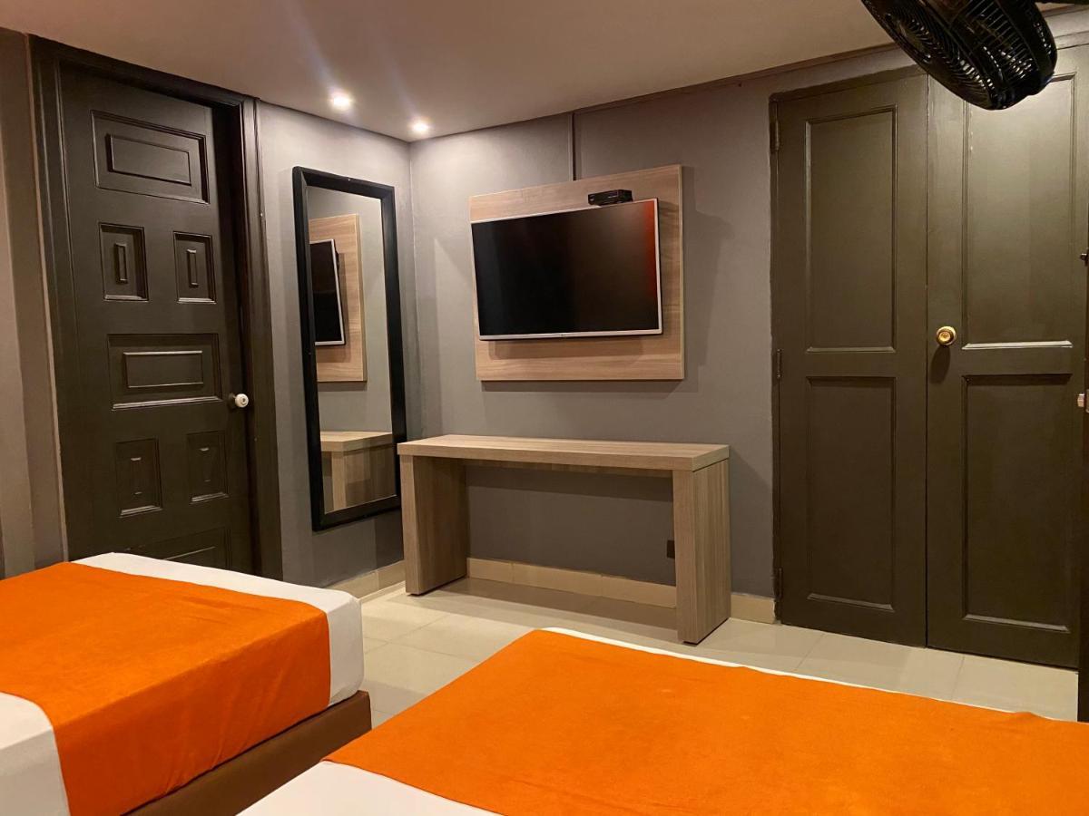 Hotel Latino Medellín Extérieur photo