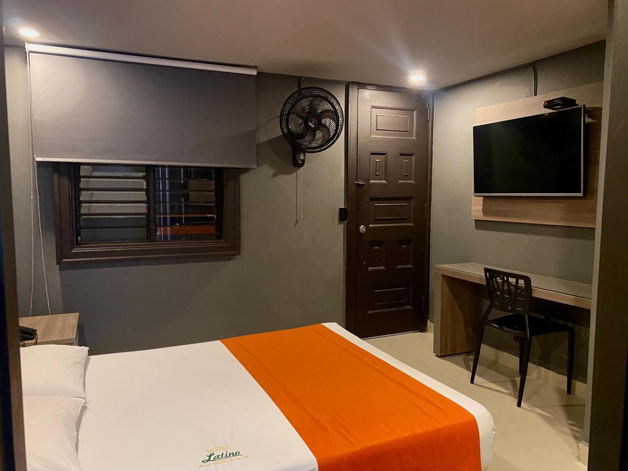 Hotel Latino Medellín Extérieur photo