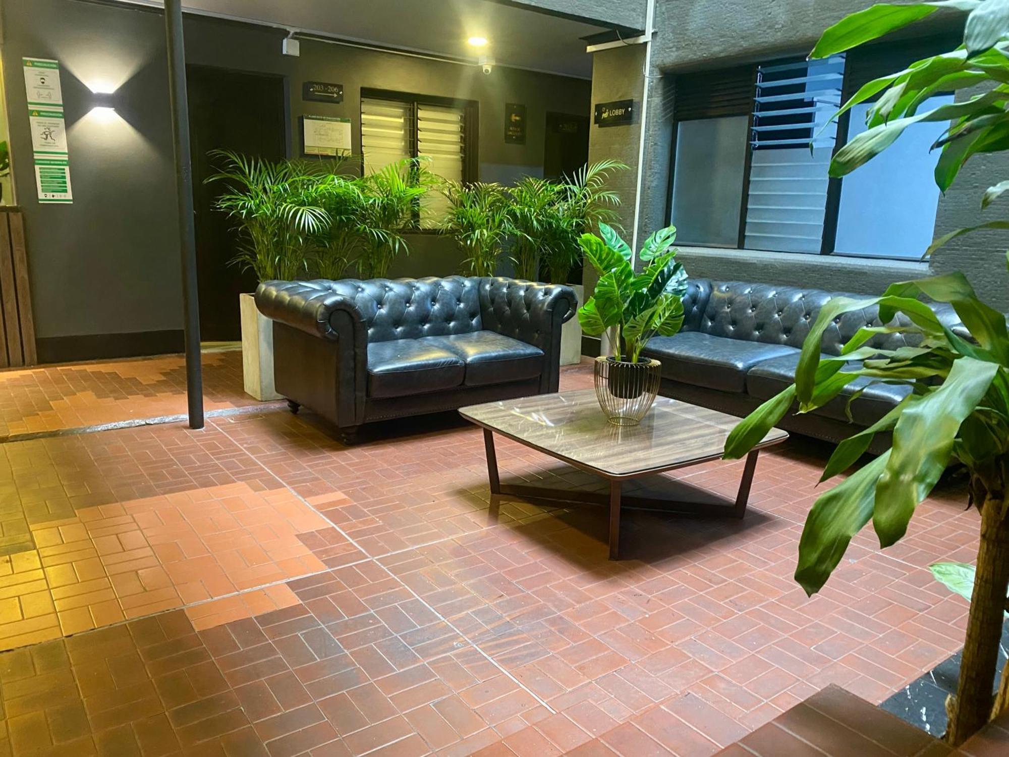 Hotel Latino Medellín Extérieur photo