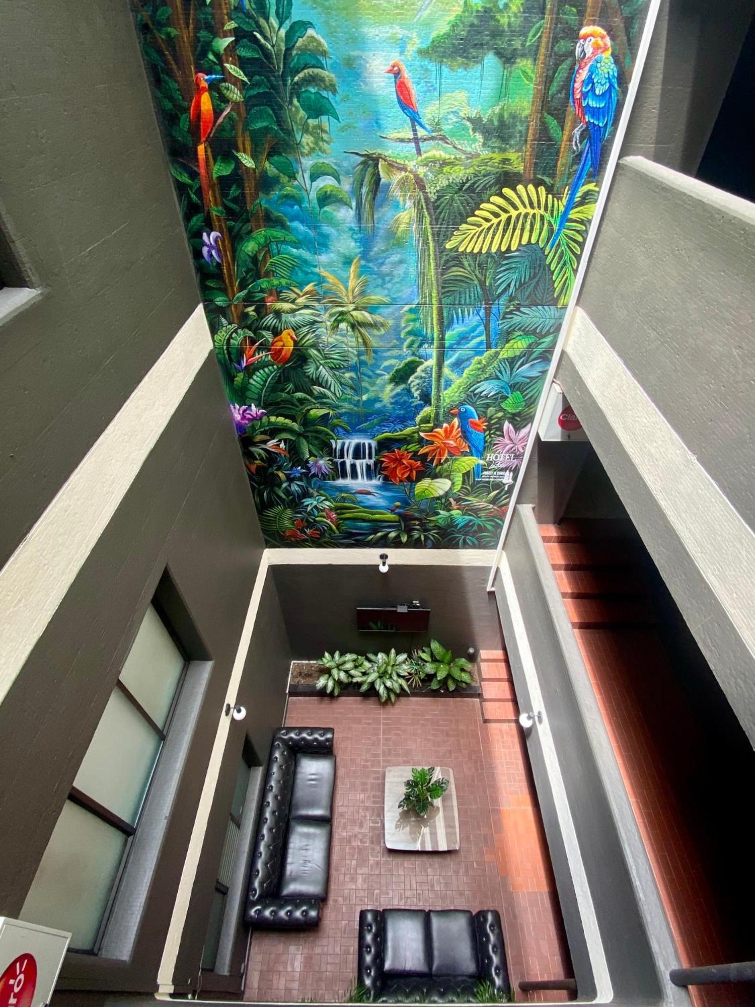 Hotel Latino Medellín Extérieur photo